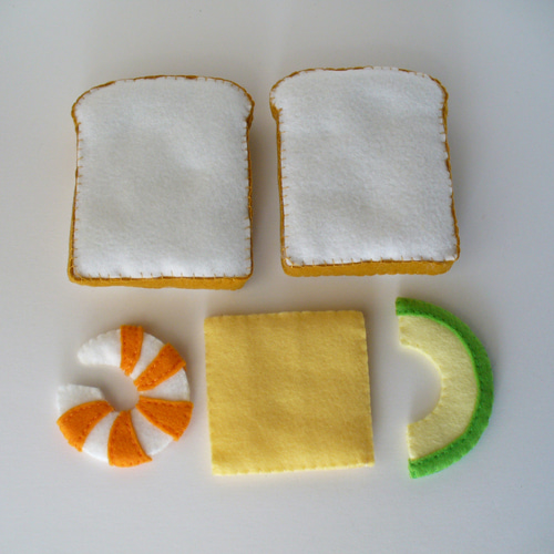 m」様オーダー品 サンドイッチ、ロールパン フェルトままごと おもちゃ