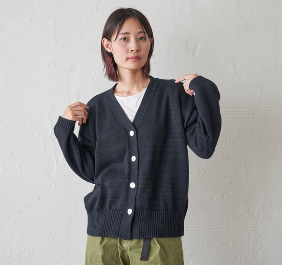 Morino Gakko 可水洗強力棉質開襟衫（黑色）辦公室開襟衫 第4張的照片