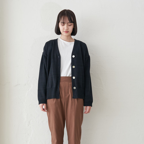 SALEで更にお買得 美品◇モユルカットワークカーディガンブラック トップス