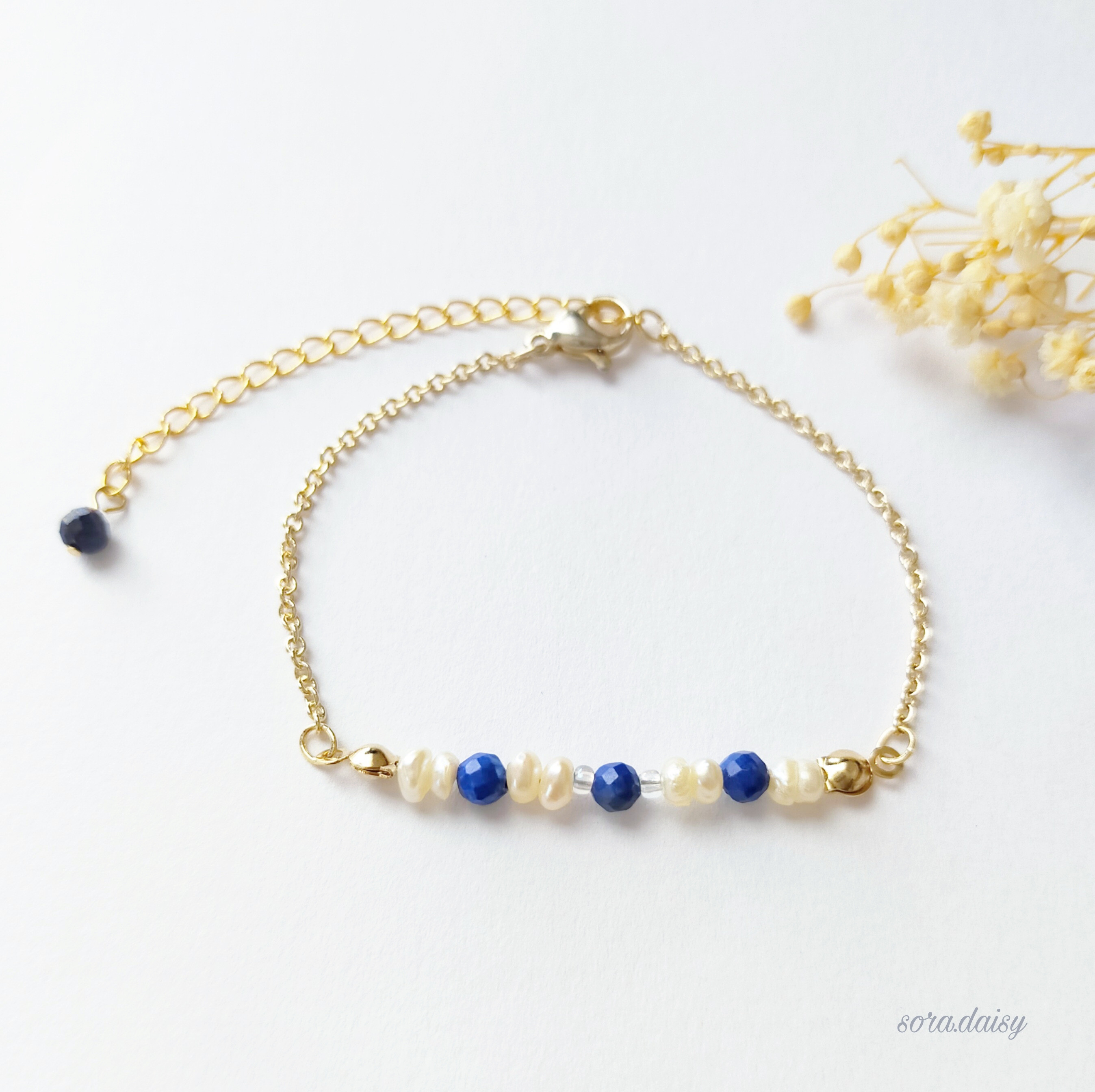ラピスラズリ・淡水パールの華奢な天然石ブレスレット *6月12月誕生石