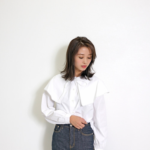 ✨新品未使用✨OHGA✨セーラーカラーブラウス✨定価2万円✨完売品♡翌日発送♡ SALE】セーラーカラー ショート丈 大人フェミニン ブラウス ブラウス