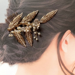メタルリーフとパール小花の髪飾り　花嫁ヘア　和装ヘア 4枚目の画像