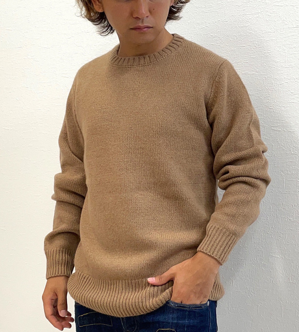 【SALE/メンズ】ベビーキャメル100% クルーネック ニット ラグジュアリー セーター 8枚目の画像