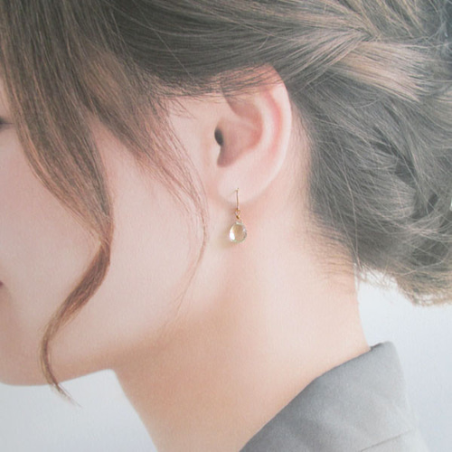 K18・K10】 グリーンアメジスト ペアシェイプ 1粒ピアス －イヤリング  