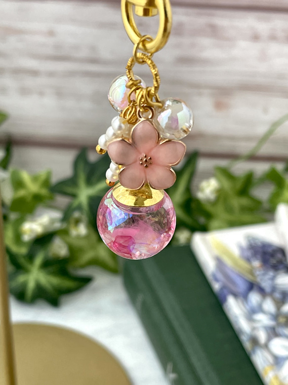 完売❣️〜さくらドロップ〜 ガラスドームのキーホルダー❤︎ その他