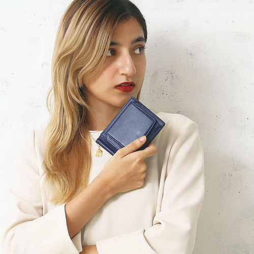 BOX型小銭入れ付き】マネークリップ 薄型 カード6枚収納 本革