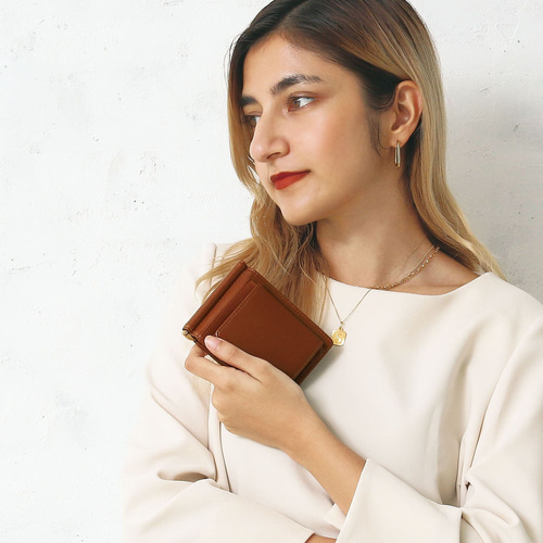 BOX型小銭入れ付き】マネークリップ 薄型 カード6枚収納 本革