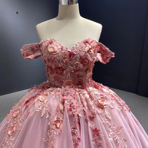 ウエディングドレス カラー お色直し 新作☆素敵花びらお色直しカラードレス☆本命ウエディングドレス