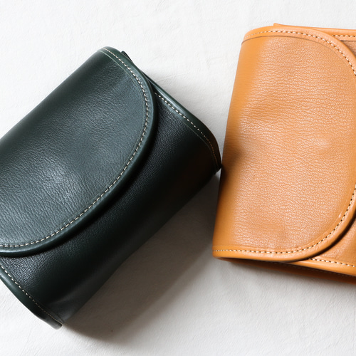 本革レザーショルダーバッグミニバッグ ポシェット Travel Light