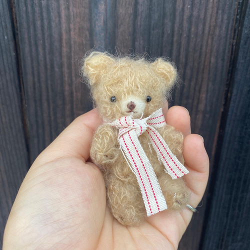 ミルクティ色のテディベア 羊毛フェルト petitpowan ₊ 通販 14508796