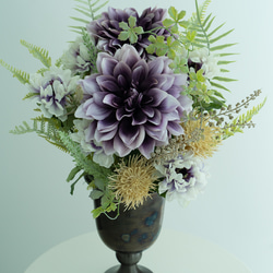 高級感あふれるギフトアレンジメント アーティフィシャルフラワー　ダリア　 造花 贈り物 カフェ 受付に 7枚目の画像