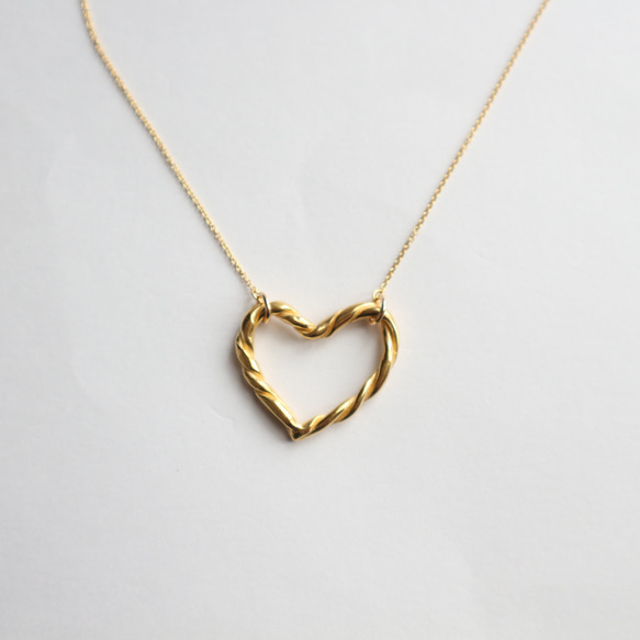 Heart necklace 4枚目の画像