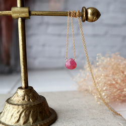 【14kgf】宝石質ピンクサファイアの一粒ネックレス (マロンカット)＊9月誕生石 3枚目の画像