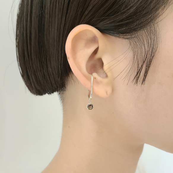 ※29日まで【秋冬限定】<Herz> Brown color wide Earcuff/SV925 ≪送料無料≫ 天然石 4枚目の画像