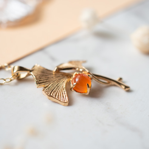 受注】イチョウとカーネリアンの秋の実りネックレス SV925 ネックレス