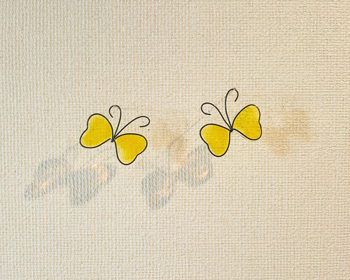 蝶が舞う百合のワイヤーフレーム【白×黄緑・インテリア・シルバー