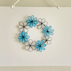 花リースとウォールデコ蝶々 花リースとウォールデコ蝶々