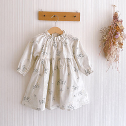 半袖・長袖　150cm対応　すっぽりかぶれるワンピース　Lace flower 子供服 2枚目の画像