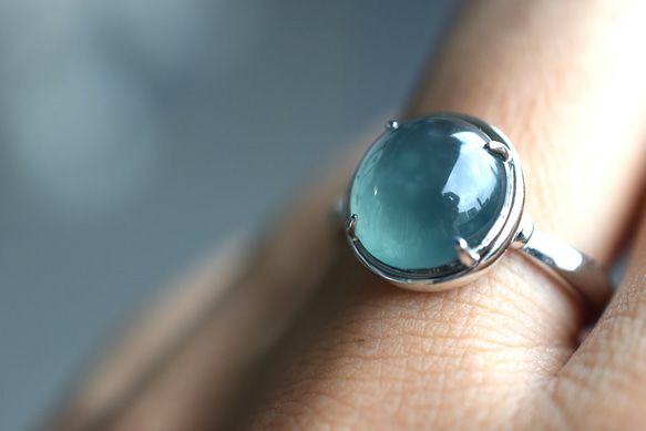 a16 受注製作 k18金ホワイトゴールド 天然 藍水 グアテマラ産 本翡翠 リング 指輪 ご褒美 プレゼント 5枚目の画像