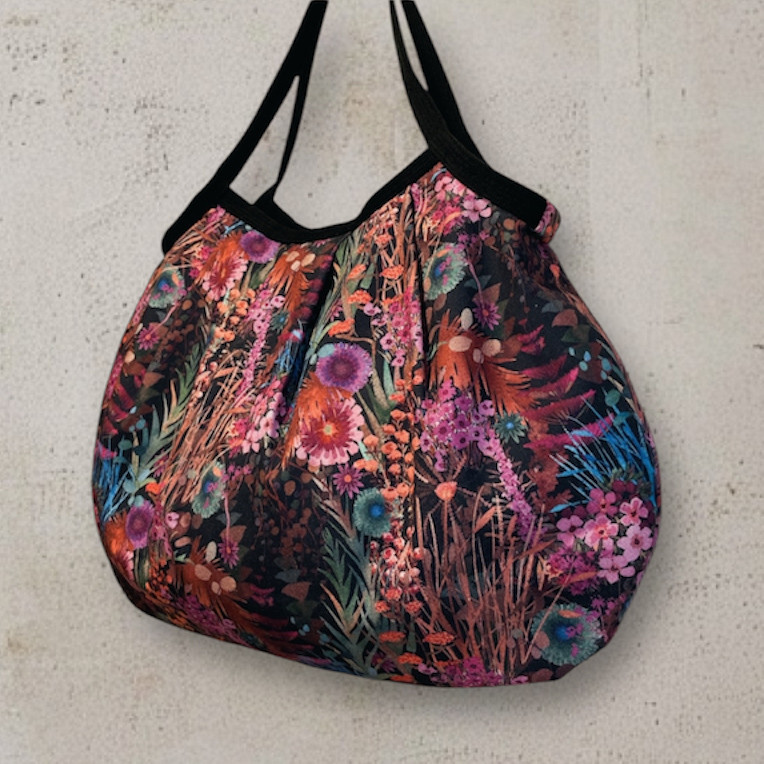 《ラージサイズ》コロンと可愛いショルダーグラニーバッグ　トレスコ　パープル系