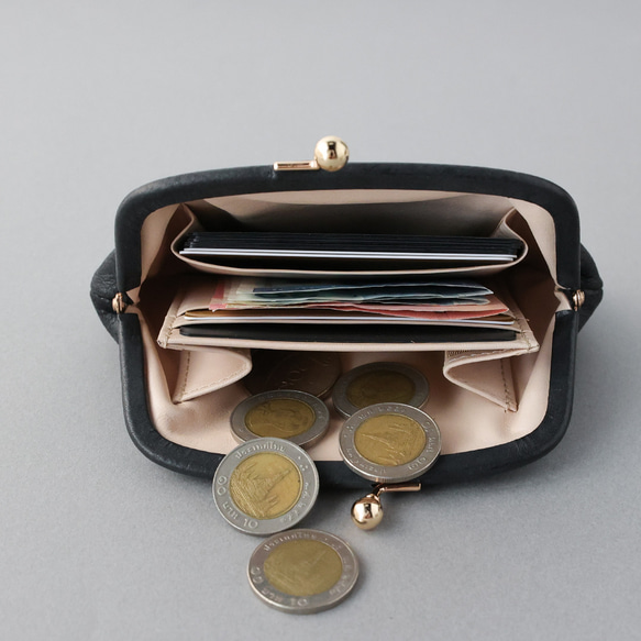 送料無料 Waxing Leather 小さい財布 ミニマム 革巻き がま口 ミニ財布 口金 ガマ口 グレージュ 7枚目の画像