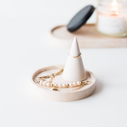 リングホルダーとアクセサリートレイセット φ100mm / 指輪 結婚 リングホルダーとアクセサリートレイセット φ100mm / 指輪 結婚