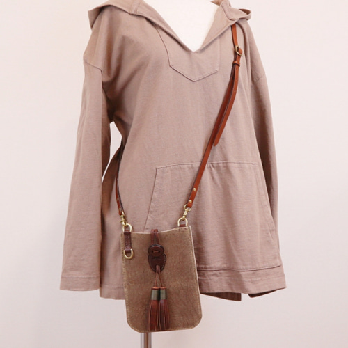 【革製品】 Kudu Leather ショルダーポーチ Shoulder Pouch 03 – Kudu 2 colors｜Products｜Anchor Bridge