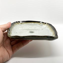 白い角皿　　　　【中皿　皿　取皿　窯元　和 陶器　白　グリーン】 4枚目の画像