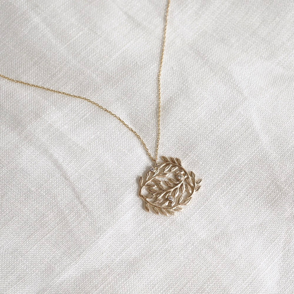[クリスマス超早割] Foliage circle necklace [P091K10] 第4張的照片