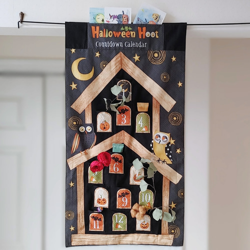 ハロウィンハウス】 カウントダウンカレンダー 13＋1ポケット
