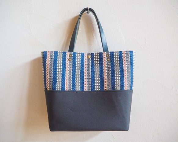[特價] 秋季多色手工布方形手提包（藍色） 第2張的照片