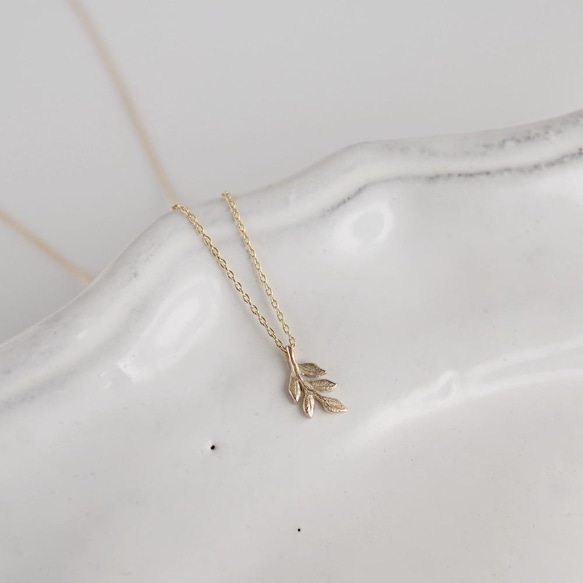[クリスマス超早割] Foliage tiny necklace [P087K10] 第3張的照片