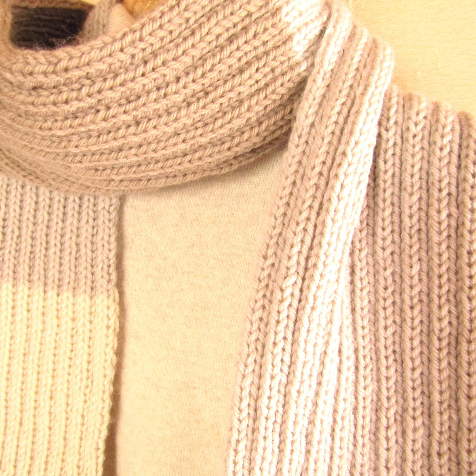 ❁手編み❁３色メリノウールマフラー(ベージュ系)