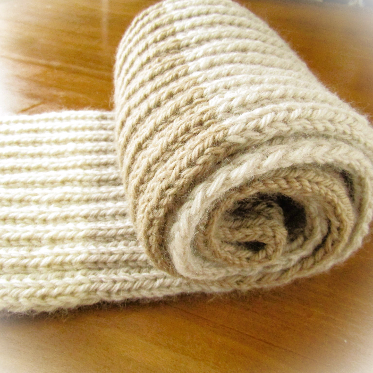 ❁手編み❁３色メリノウールマフラー(ベージュ系)