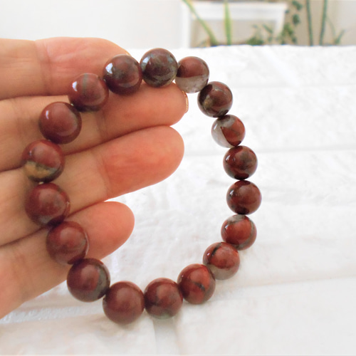 SOLD日本の銘石 佐渡の赤玉石ブレスレット 国産証明書付 ブレスレット