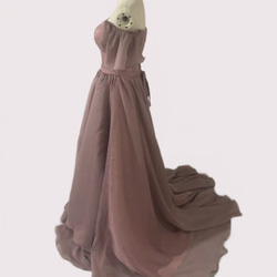 ウェディングドレス 薄ピンク カラードレス オフショル ラッフルフリル 可愛い 前撮り 2枚目の画像