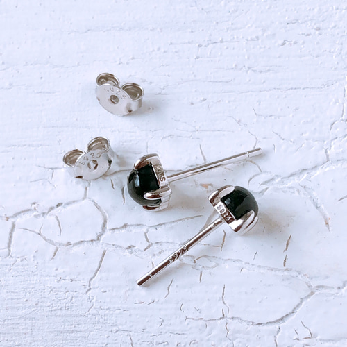 マルモページ 14Kgf❩ 大人シック✧ブラックオニキスのピアスチャーム ブラックオニキスの14KGF6本爪スタッドピアス6ミリ/サージカル