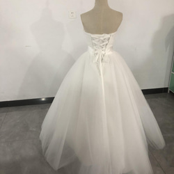 大人気 再々販 可愛い ハートカット チュールタック 素敵なウエディングドレス フロア丈 結婚式 衣 4枚目の画像