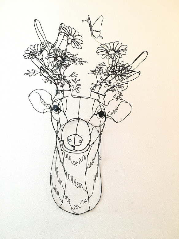 ワイヤーアート　ワイヤークラフト  鹿flower マーガレットシカ【受注制作】 1枚目の画像