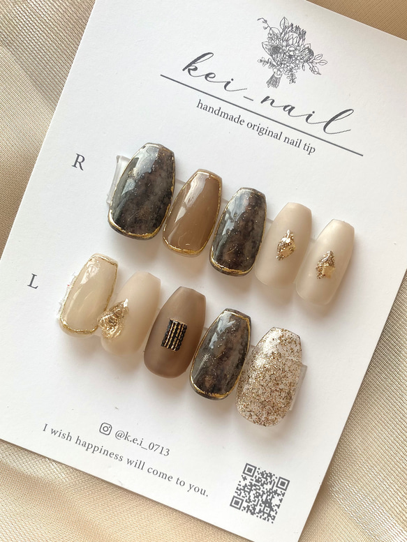 ニュアンスパイソン ブラックネイル 綺麗めニュアンス ニュアンス