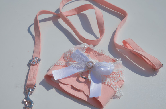 Lace Collar Harness + Leash (Flower Petal Pink) 7枚目の画像