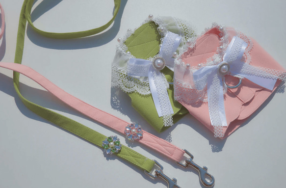 Lace Collar Harness + Leash (Flower Petal Pink) 10枚目の画像