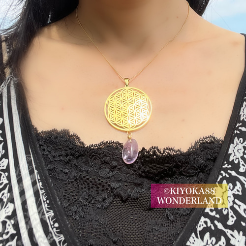 2025年は金色！フラワーオブライフ【神聖幾何学】貴女が内側から輝く