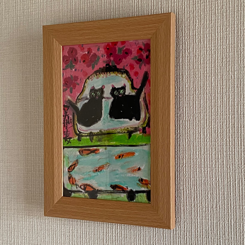 完璧わいふによる 絵画。原画手描き【水槽の中のかわいい金魚とソファーでデートし 絵画