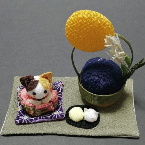 ちりめん歳時記 「お月見」 つまみ細工 三毛猫のお月見 その他