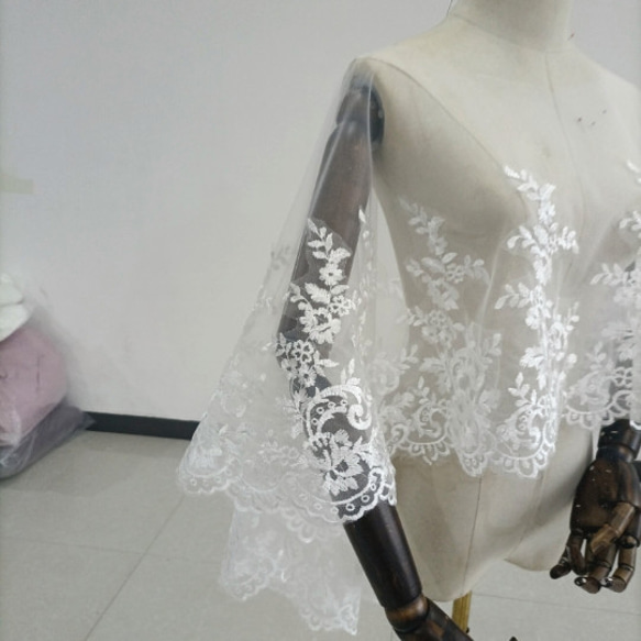 非常受歡迎的可愛優雅頂篷風格波列羅婚紗盛開透明花朵蕾絲 第5張的照片