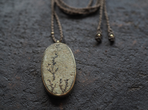 dendrite brass necklace (usugiri) 6枚目の画像