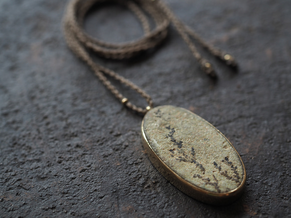 dendrite brass necklace (usugiri) 7枚目の画像