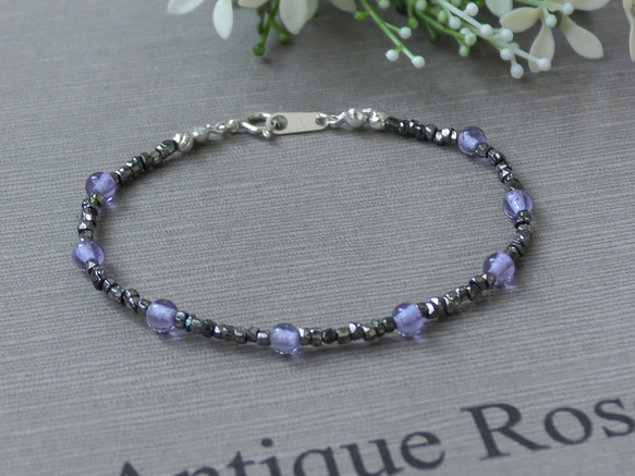 ❮再販×4❯ アンティークNo.22★フランス製アンティークビーズ  ブレスレット　 1枚目の画像