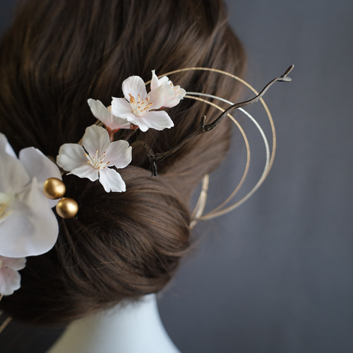 桜　蝶々　和装　髪飾り かんざし 簪 ヘアアクセサリー 蝶々 チョウ 和柄 和雑貨 浴衣